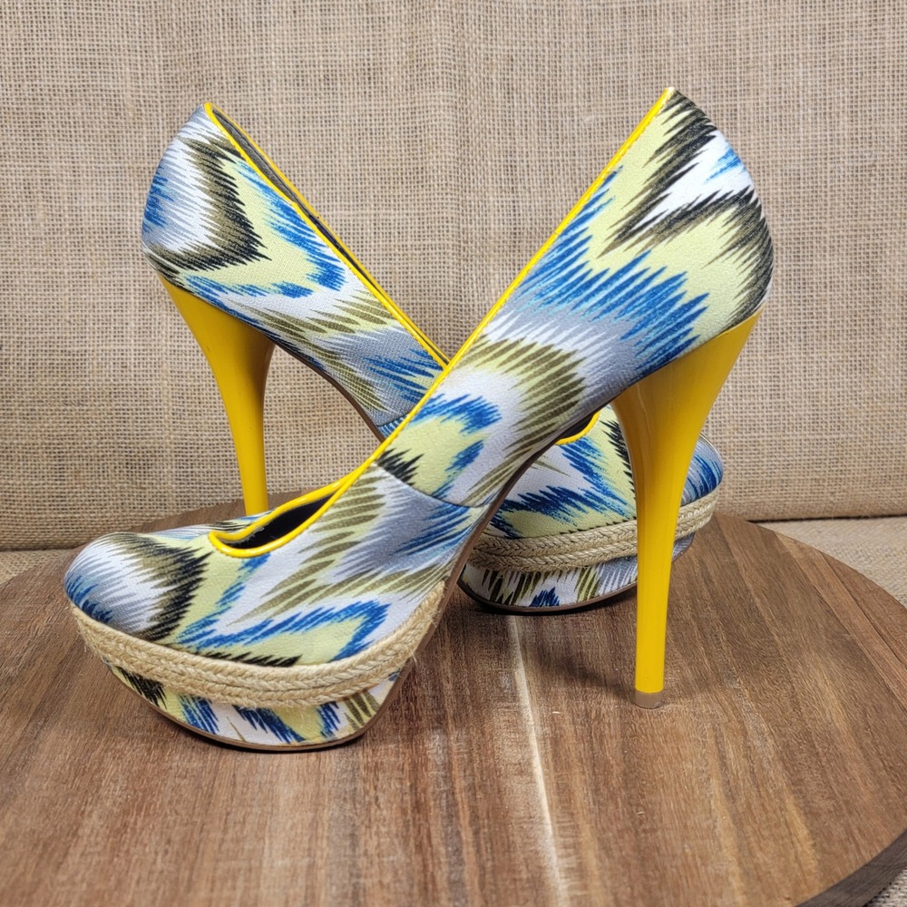 Qupid Platform Heels Blue Yellow White Print Espadrille Pumps Women's‎ Size 9 - Picture 8 of 12